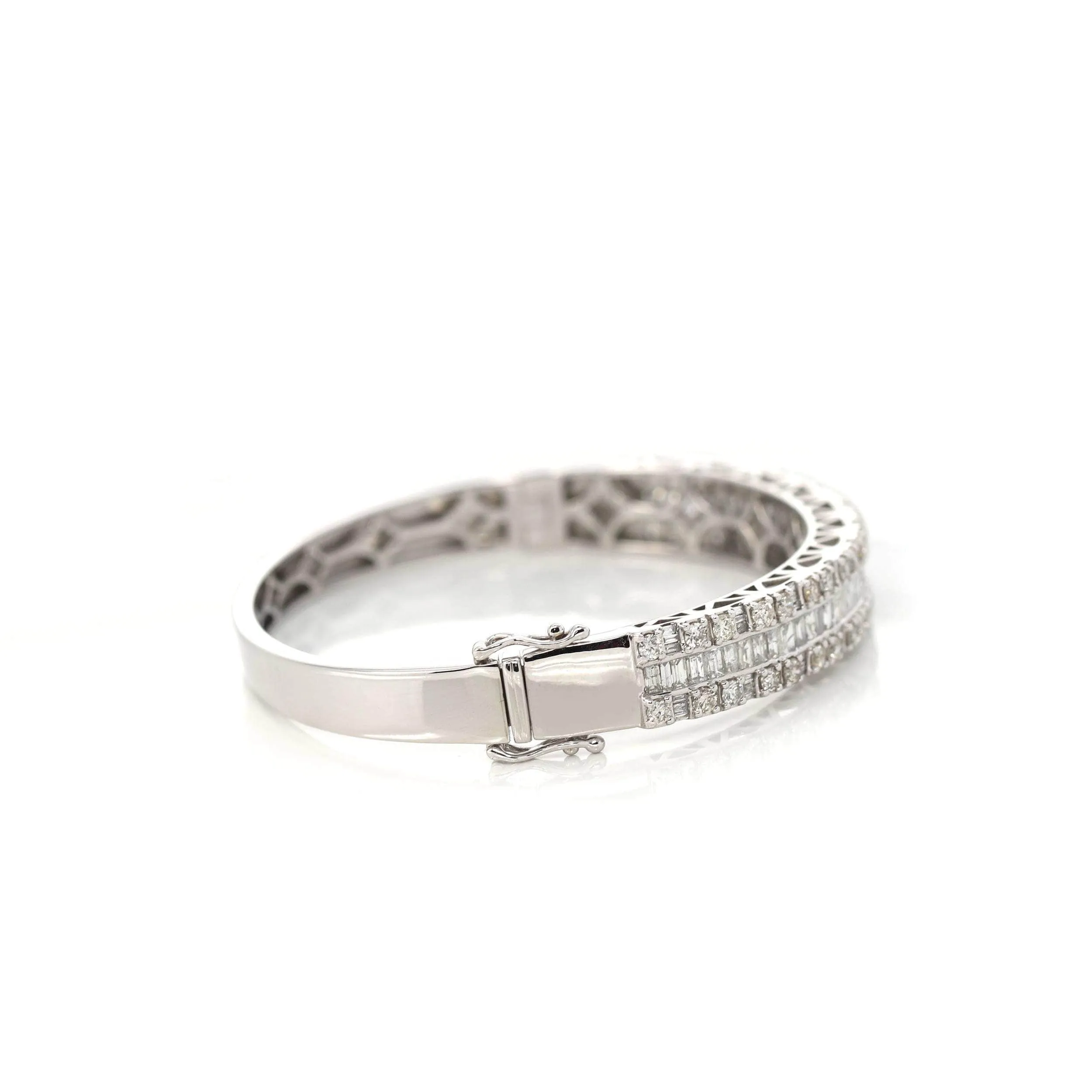 10k White Gold Channel set baguette& round diamonds Oval Bangle Bracelet