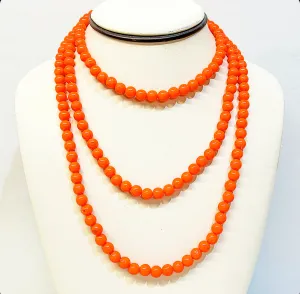 1960s vintage coral beaded necklace.