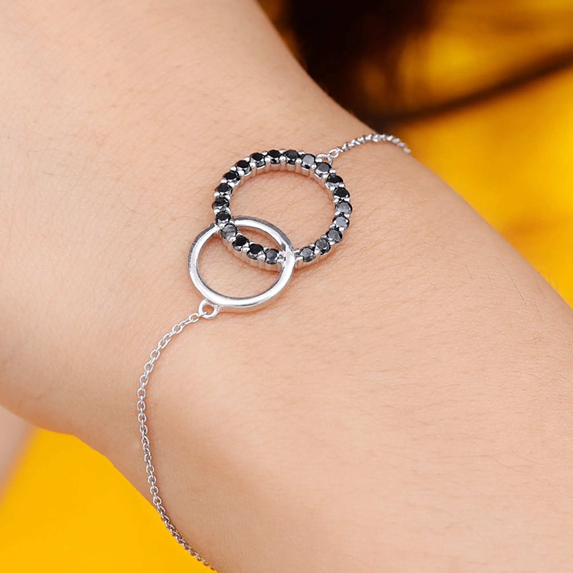3/4 CT Prong Set Round Cut Black Diamond Eternity Interlock Chain Bracelet