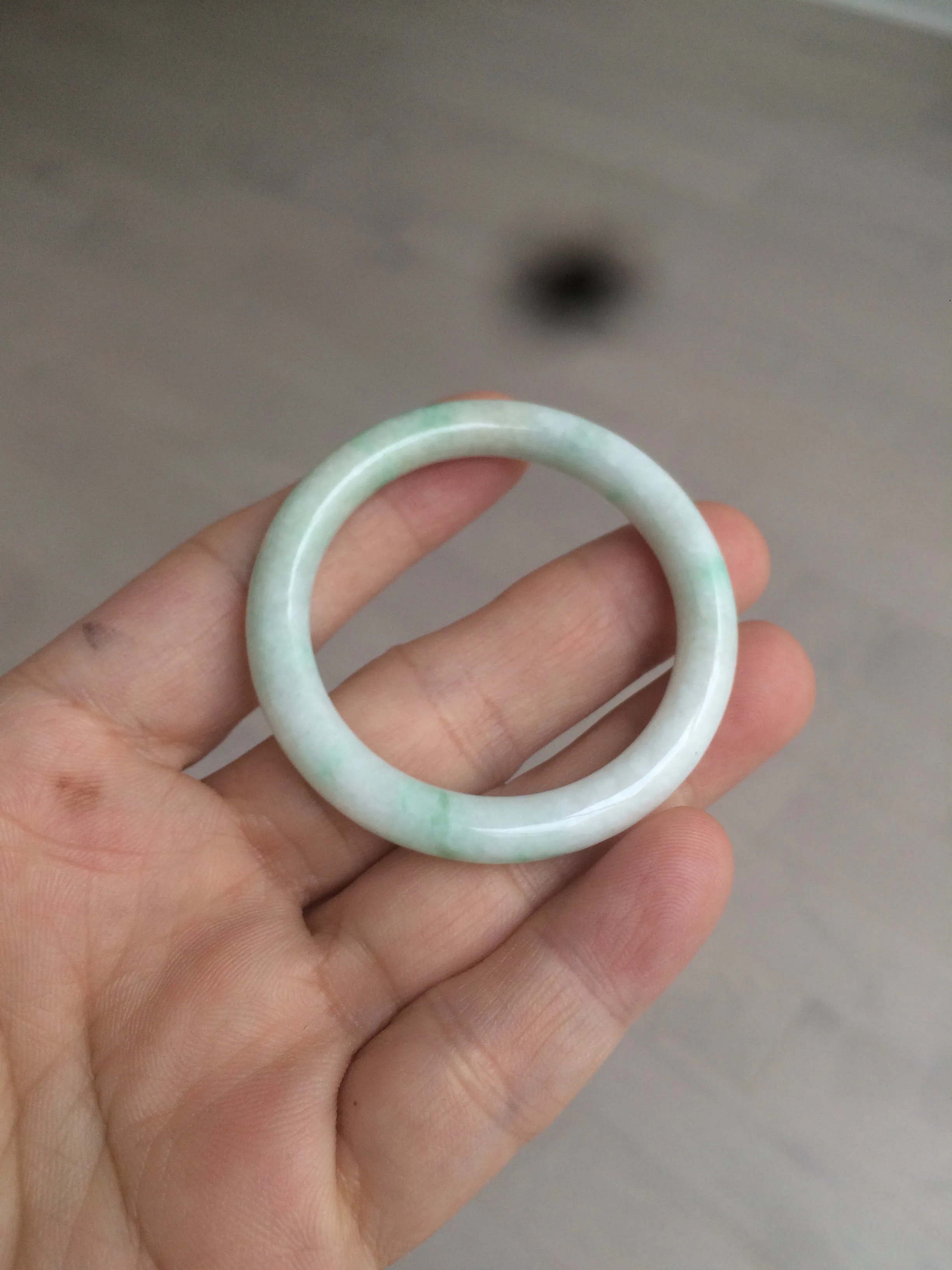 35-38mm Type A 100% Natural sunny green/white Jadeite Jade kids bangle /scarf button group BF100