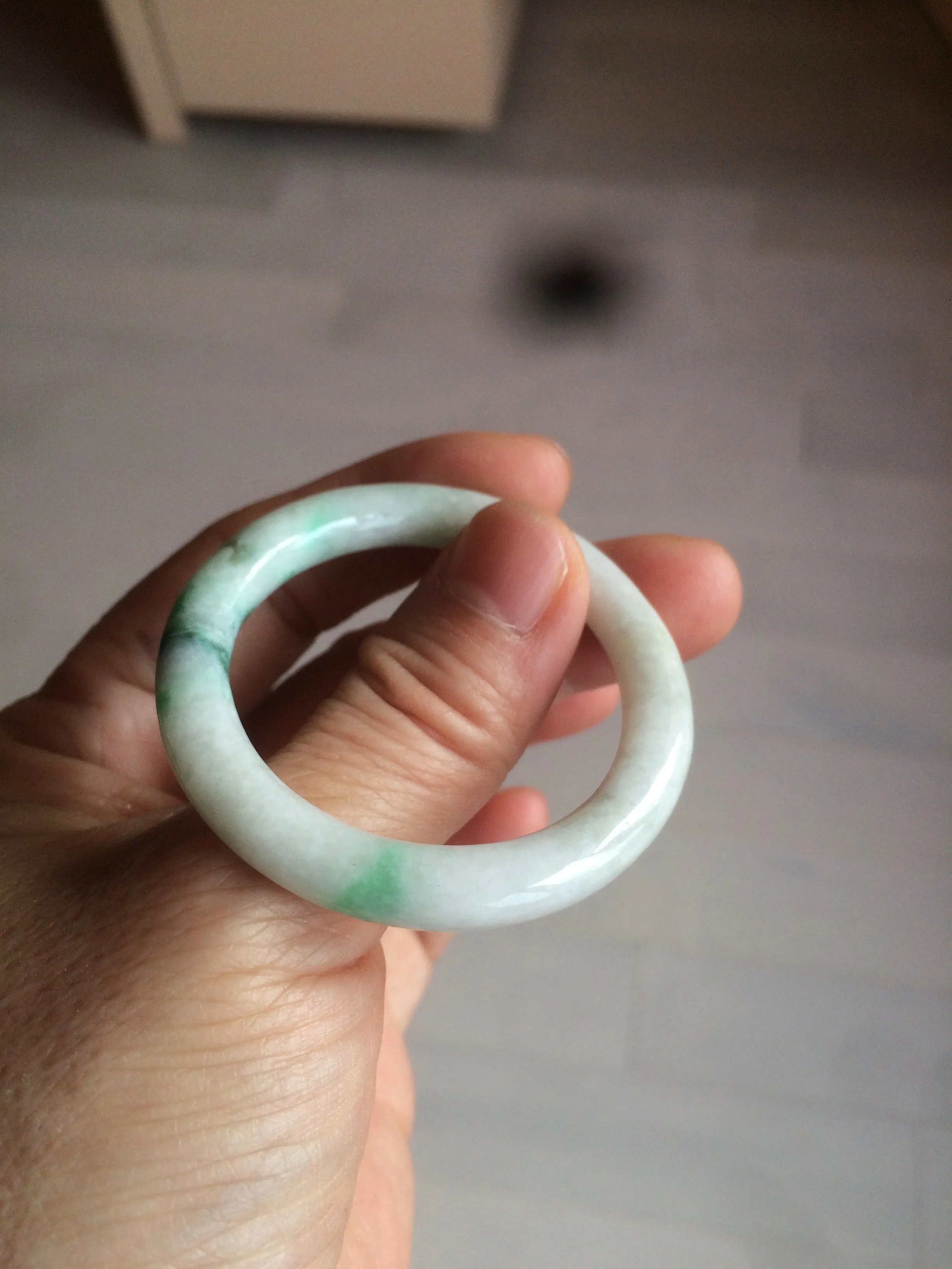 35-38mm Type A 100% Natural sunny green/white Jadeite Jade kids bangle /scarf button group BF100