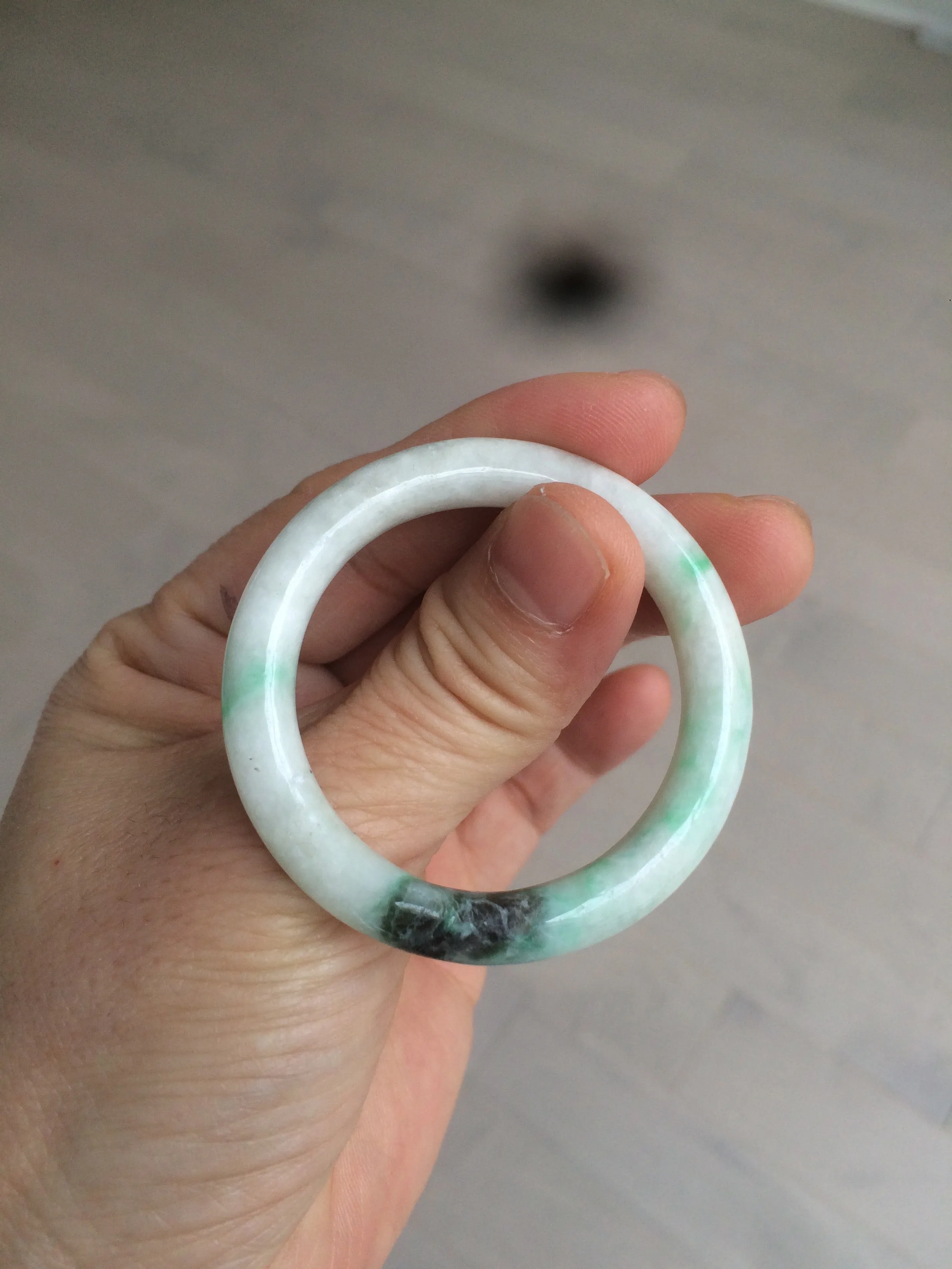 35-38mm Type A 100% Natural sunny green/white Jadeite Jade kids bangle /scarf button group BF100
