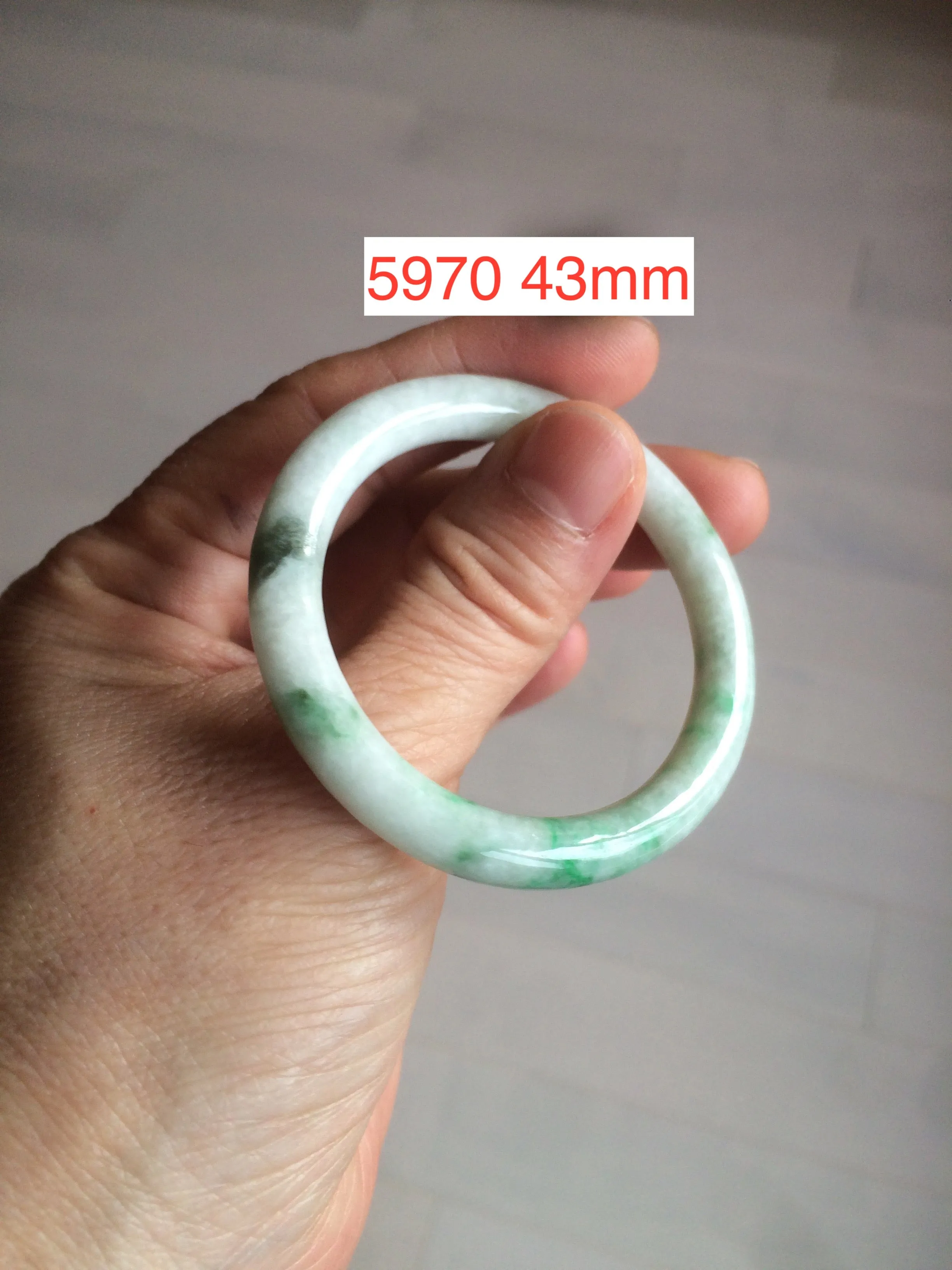 35-38mm Type A 100% Natural sunny green/white Jadeite Jade kids bangle /scarf button group BF100