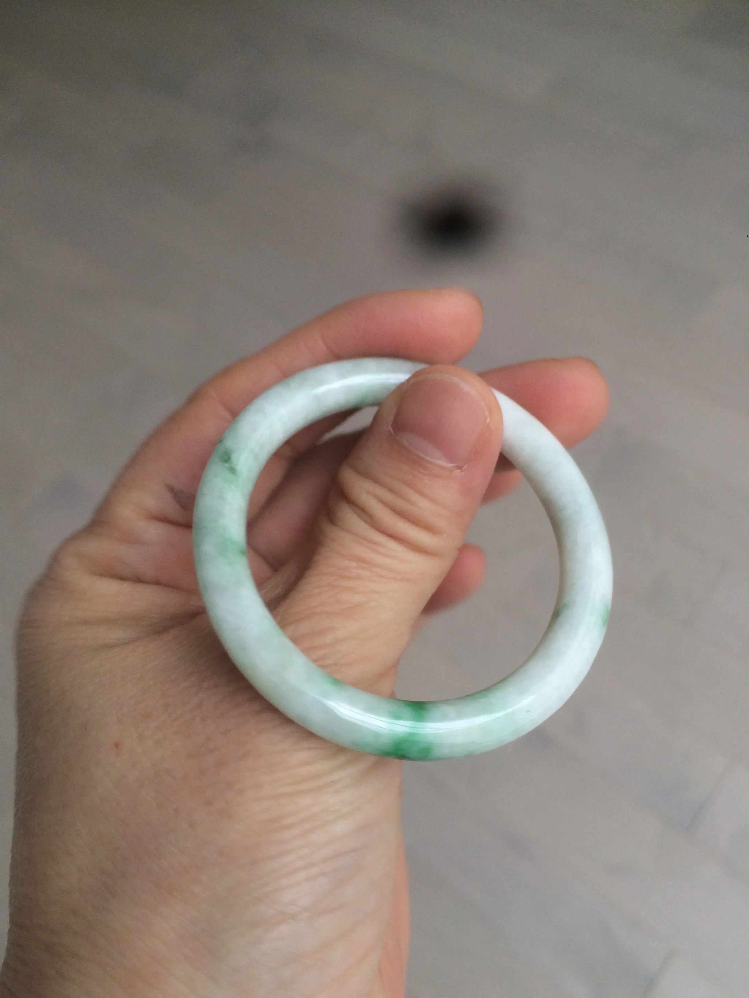 35-38mm Type A 100% Natural sunny green/white Jadeite Jade kids bangle /scarf button group BF100
