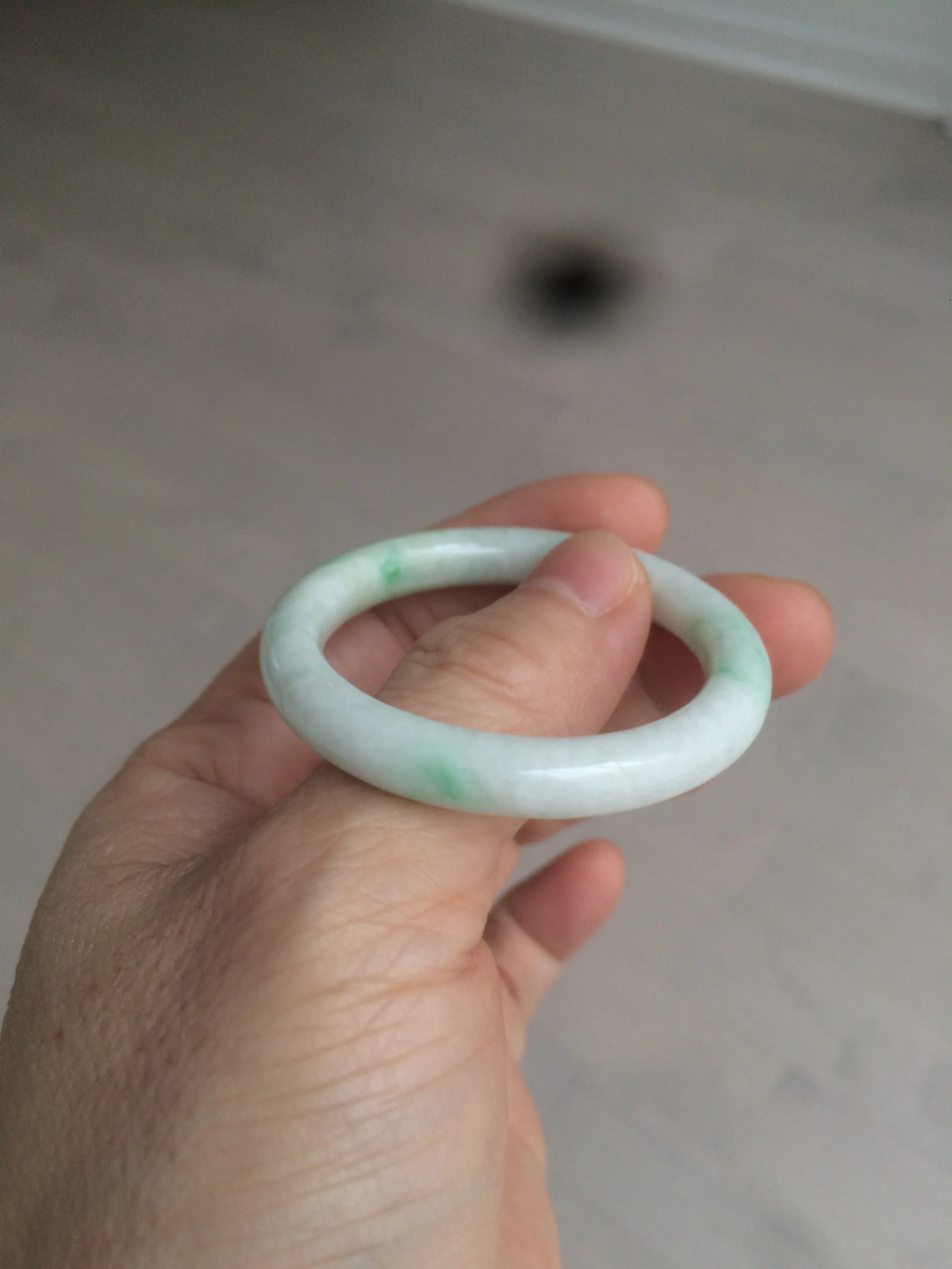 35-38mm Type A 100% Natural sunny green/white Jadeite Jade kids bangle /scarf button group BF100