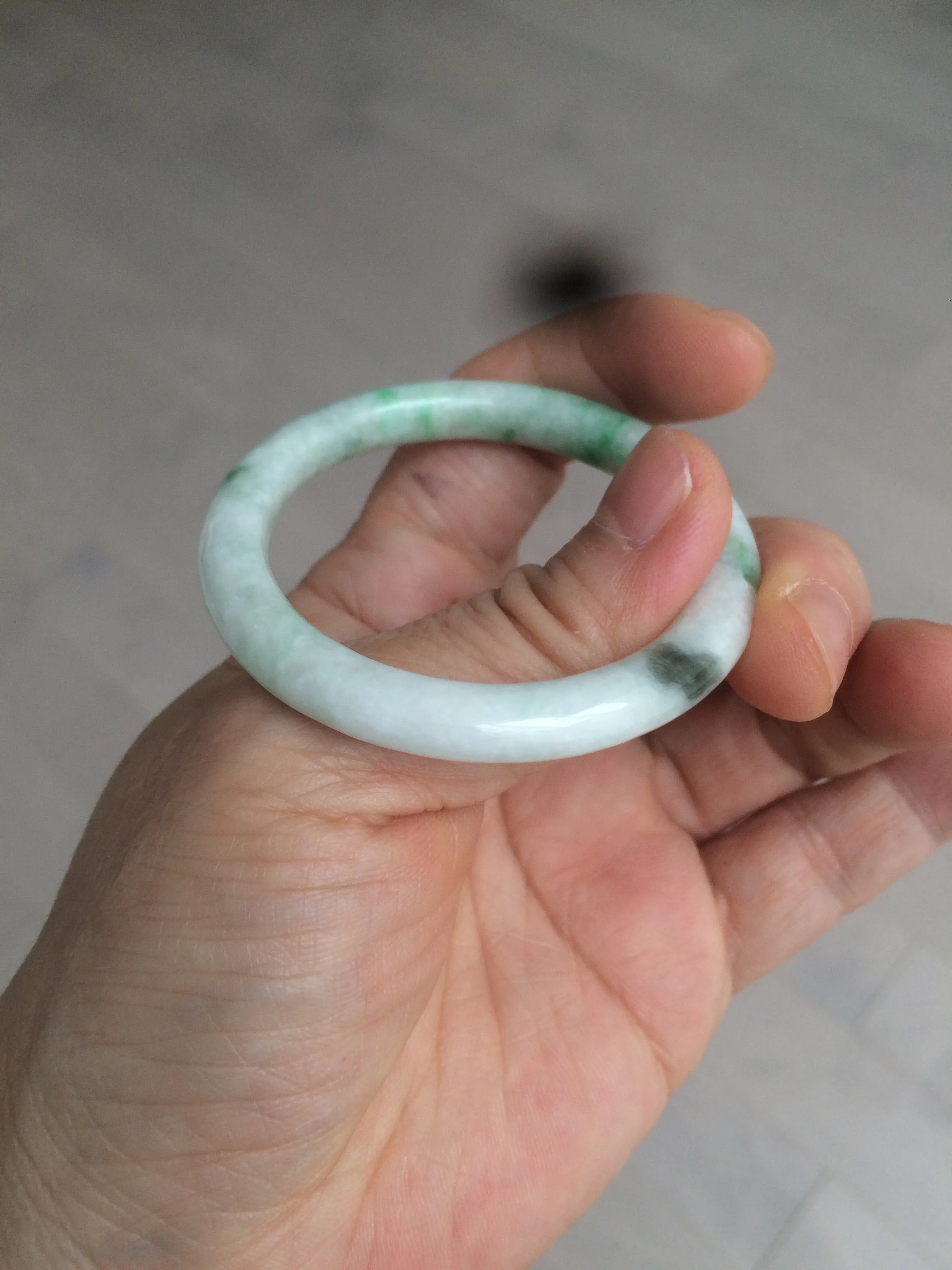 35-38mm Type A 100% Natural sunny green/white Jadeite Jade kids bangle /scarf button group BF100