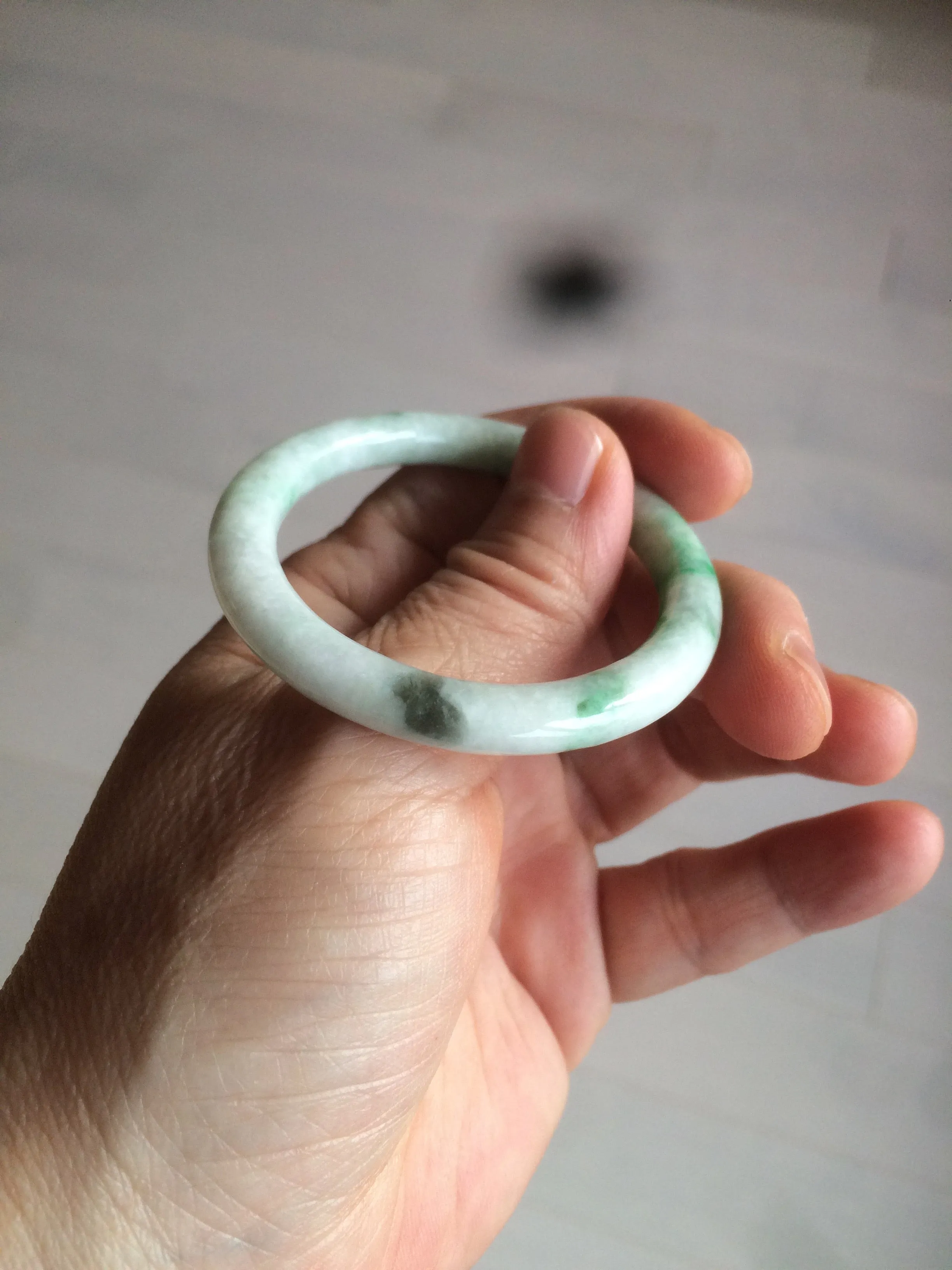 35-38mm Type A 100% Natural sunny green/white Jadeite Jade kids bangle /scarf button group BF100