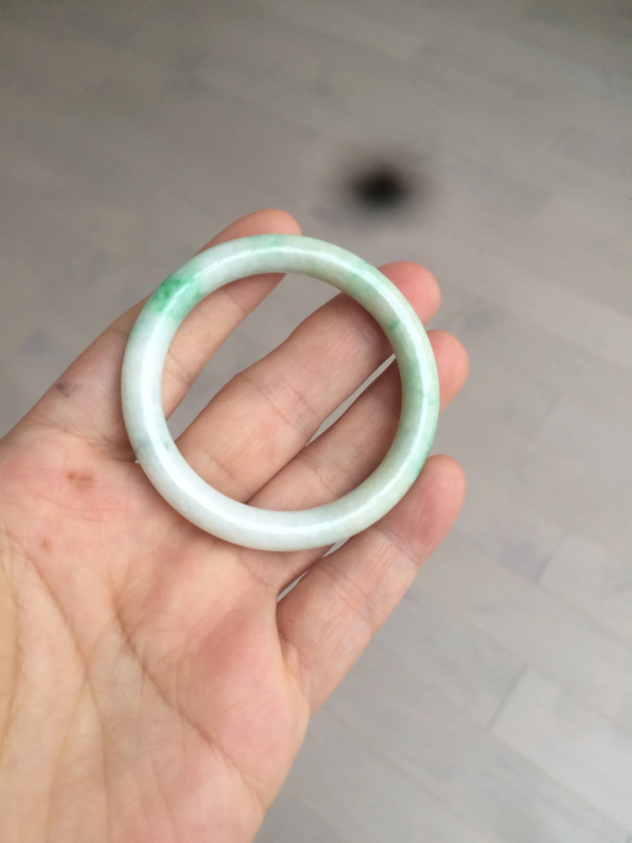 35-38mm Type A 100% Natural sunny green/white Jadeite Jade kids bangle /scarf button group BF100