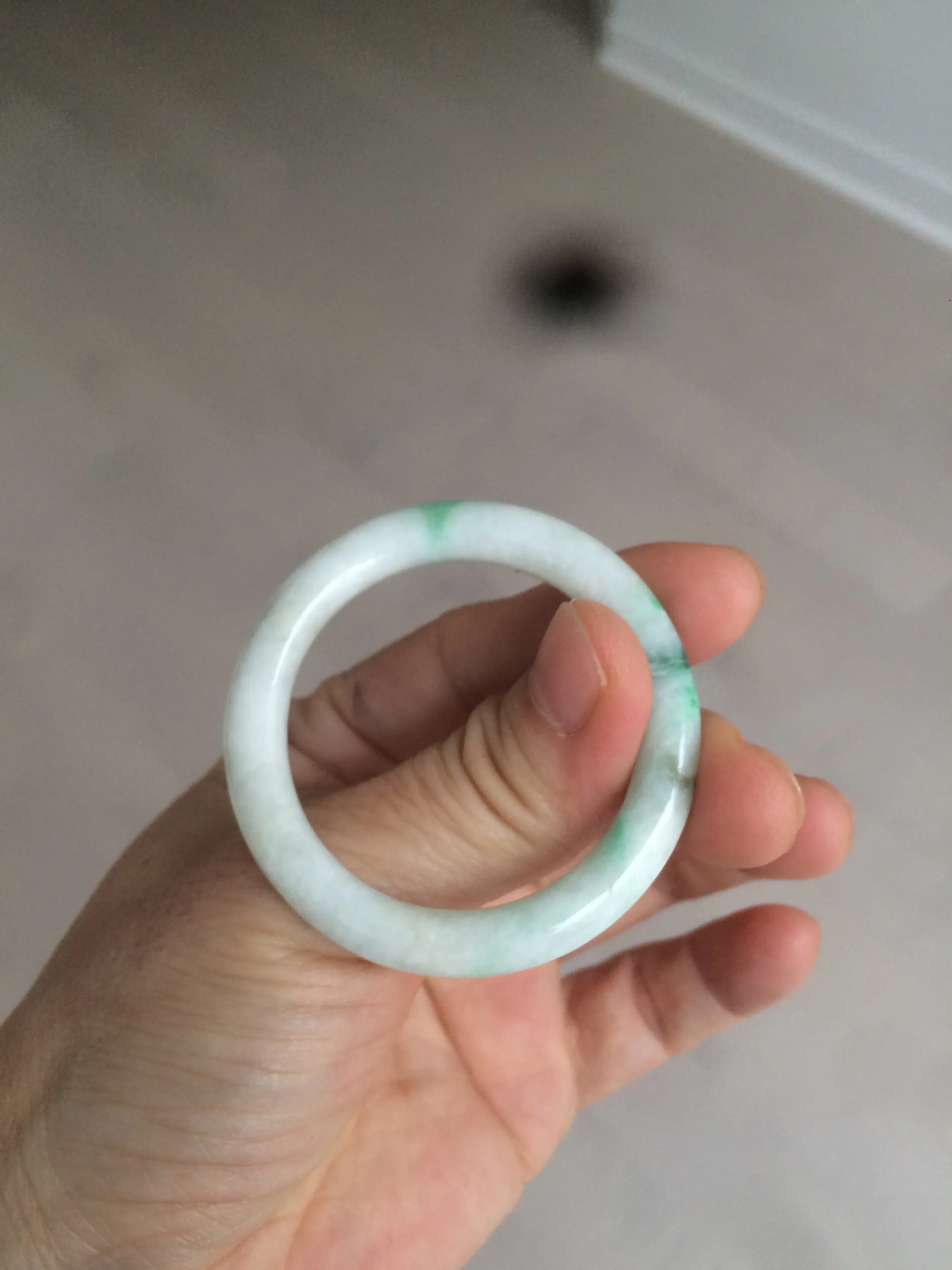 35-38mm Type A 100% Natural sunny green/white Jadeite Jade kids bangle /scarf button group BF100