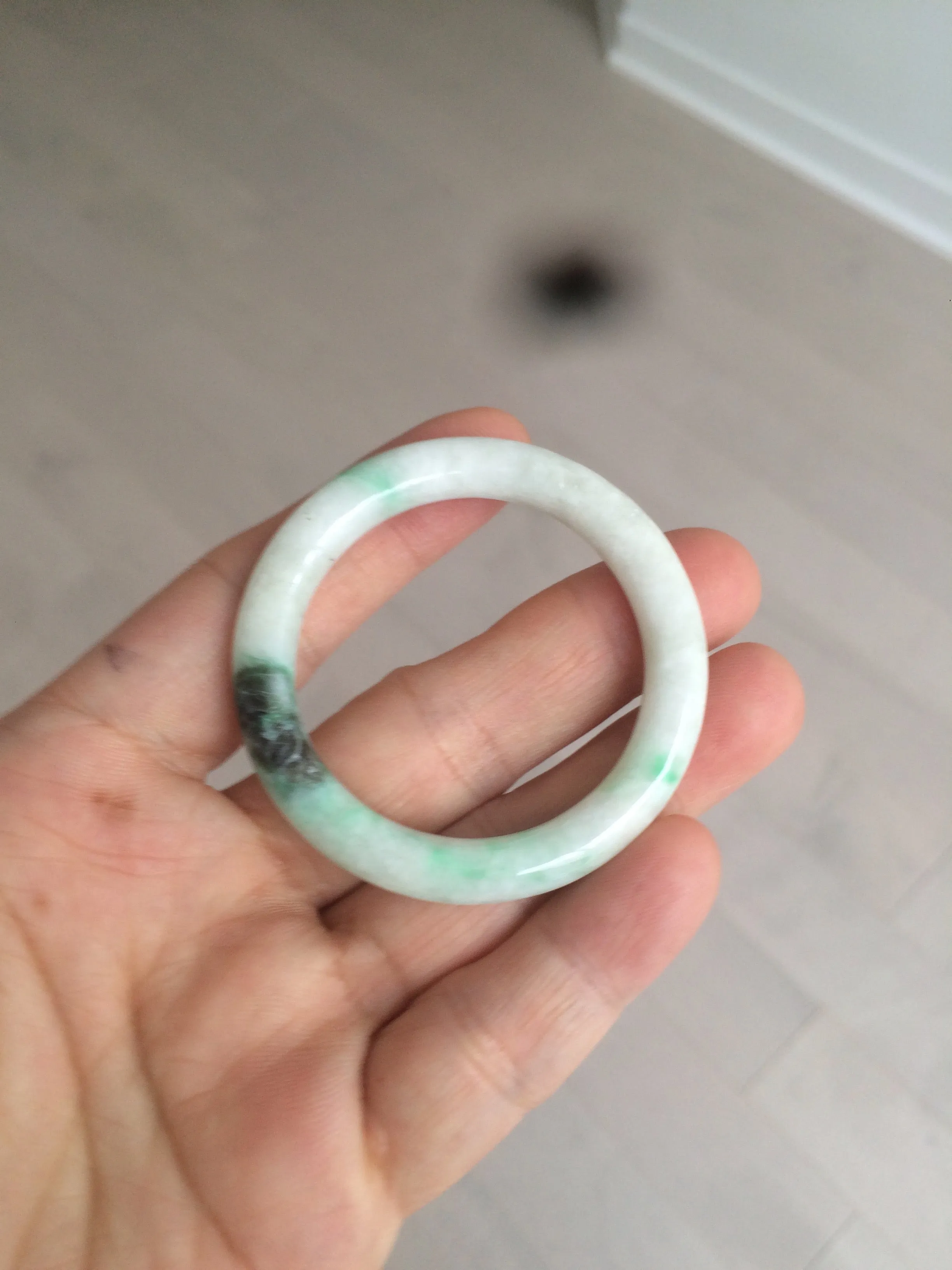 35-38mm Type A 100% Natural sunny green/white Jadeite Jade kids bangle /scarf button group BF100