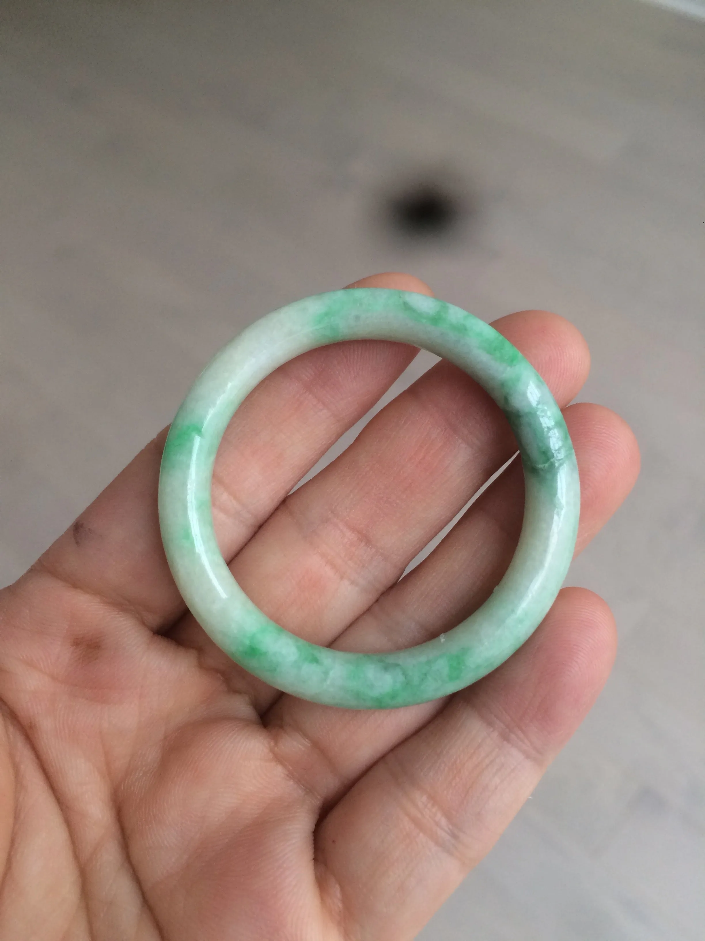 35-38mm Type A 100% Natural sunny green/white Jadeite Jade kids bangle /scarf button group BF100