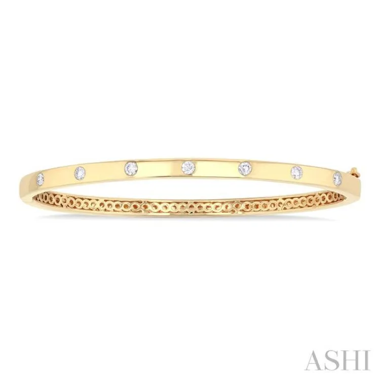 3/8 ctw Flush Bezel Set Diamond Fashion Bangle in 14K Yellow Gold