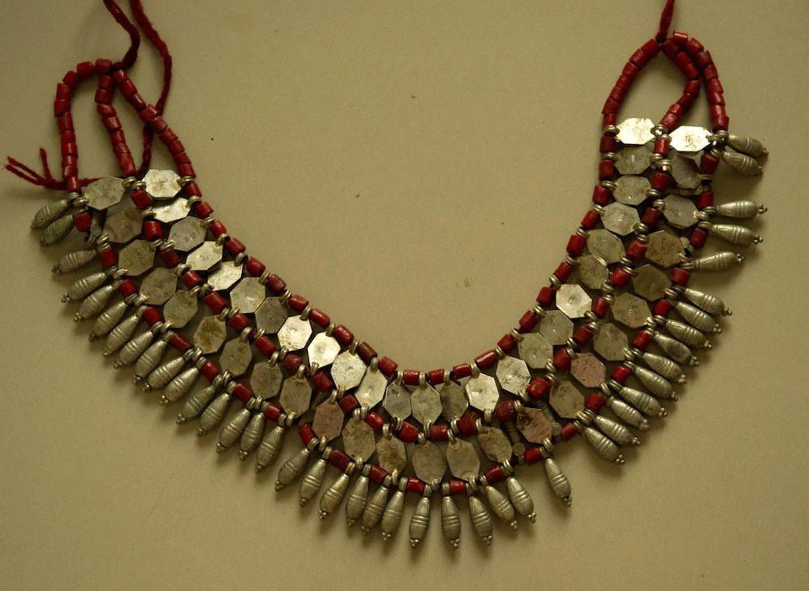 485 SOLD Rare Old Silver Heirloom Coral Necklace Jewelry from Chanthang Ladakh