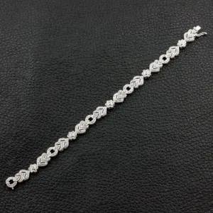 Chevron & Flower Pattern Diamond Bracelet