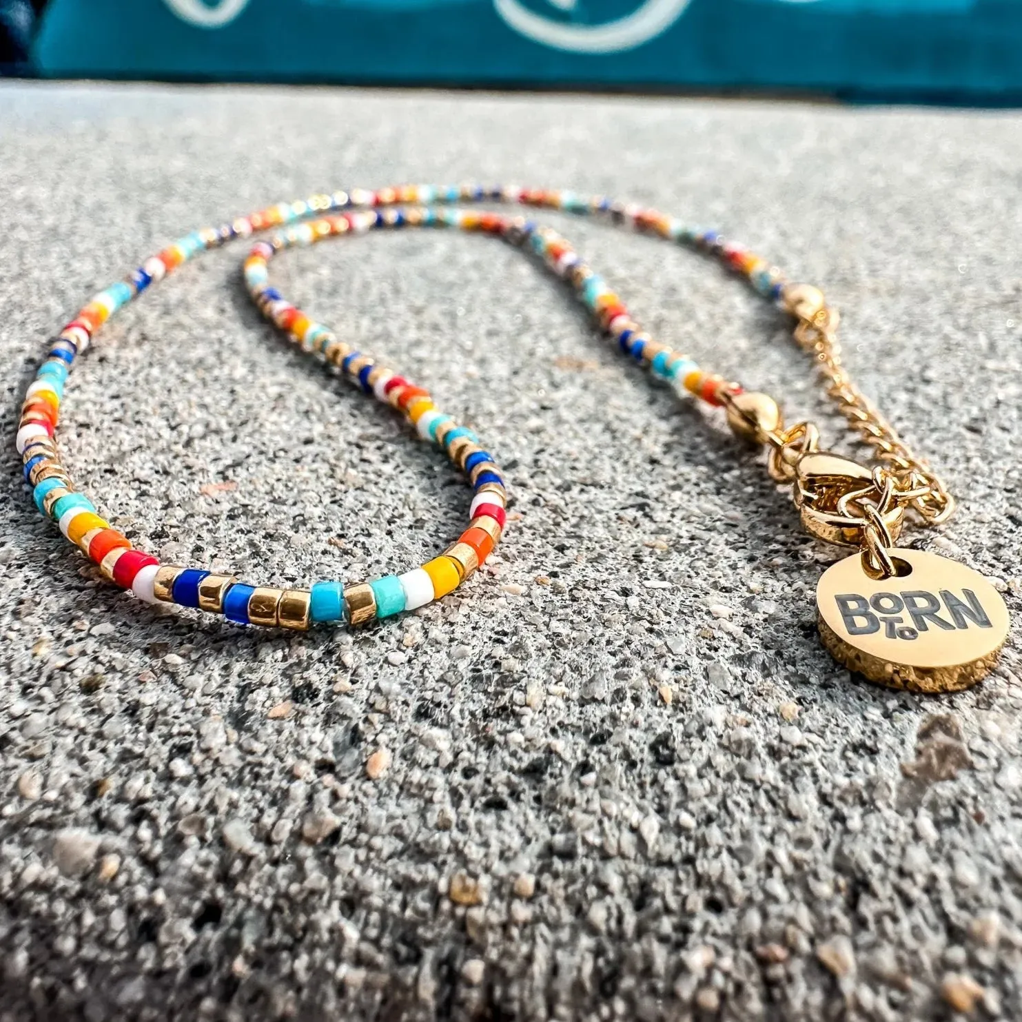 CORAL REEF - beaded necklace