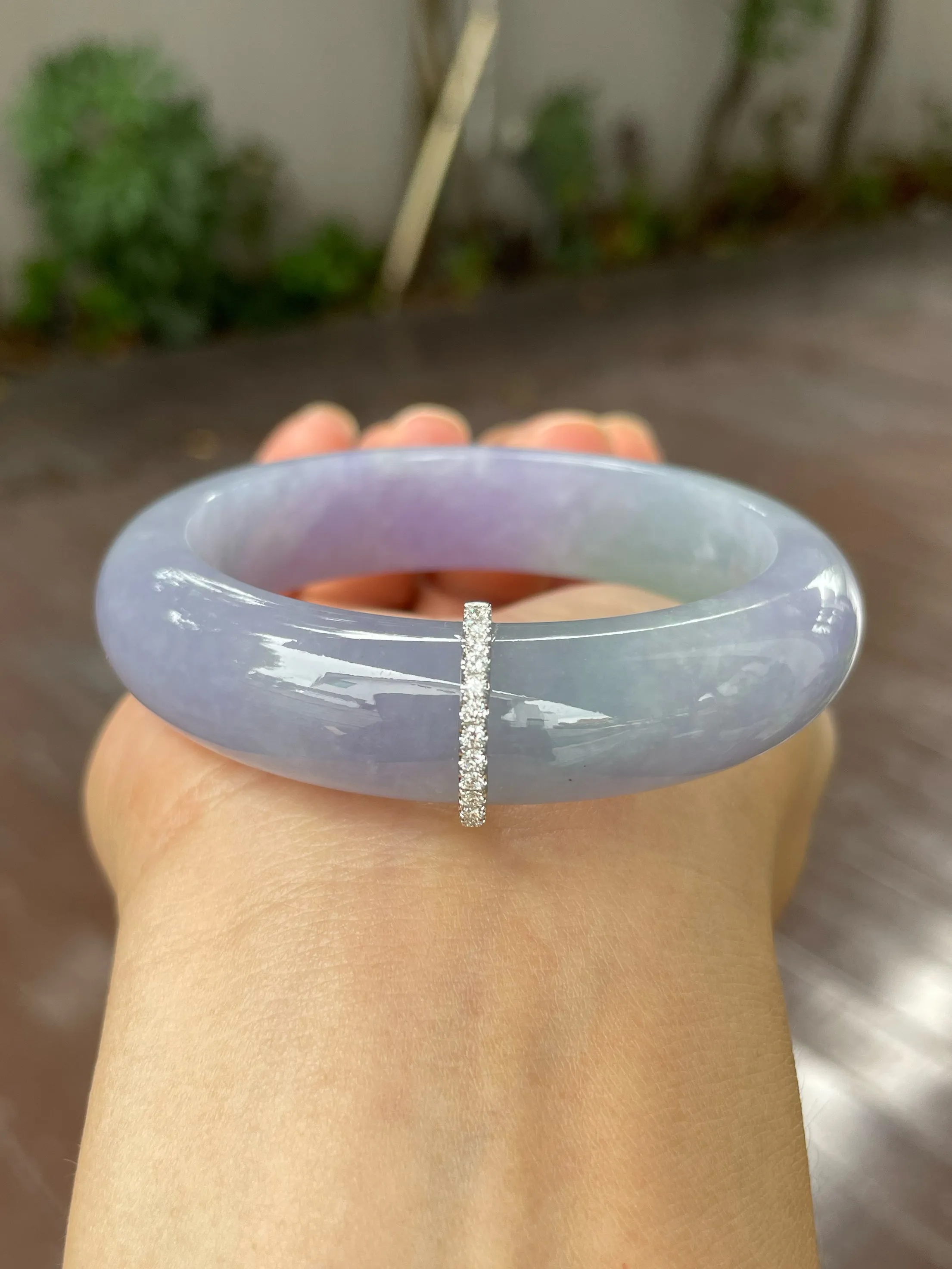 Lavender with Green Jade Bangle | 54mm (NJBA039)