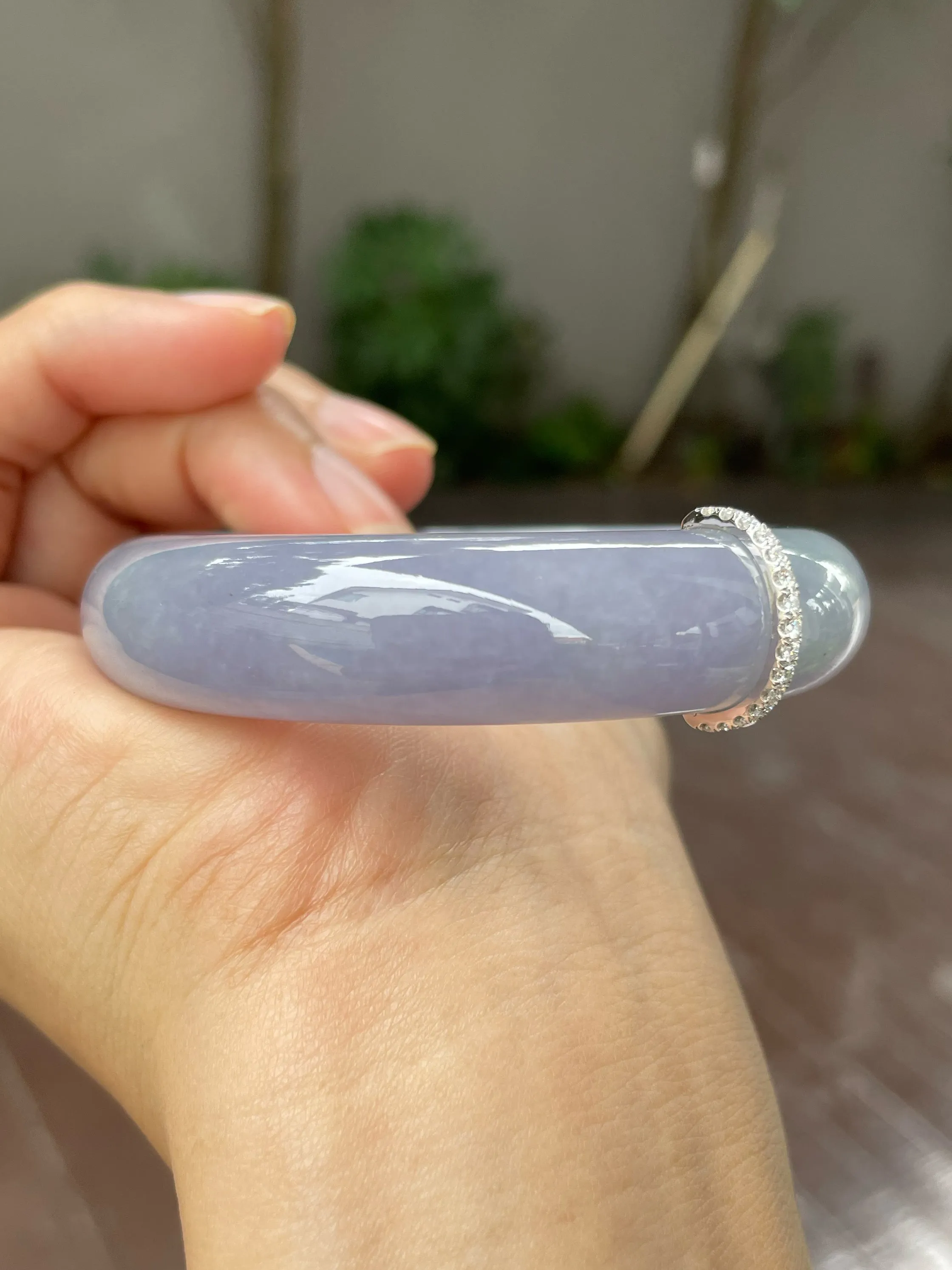 Lavender with Green Jade Bangle | 54mm (NJBA039)
