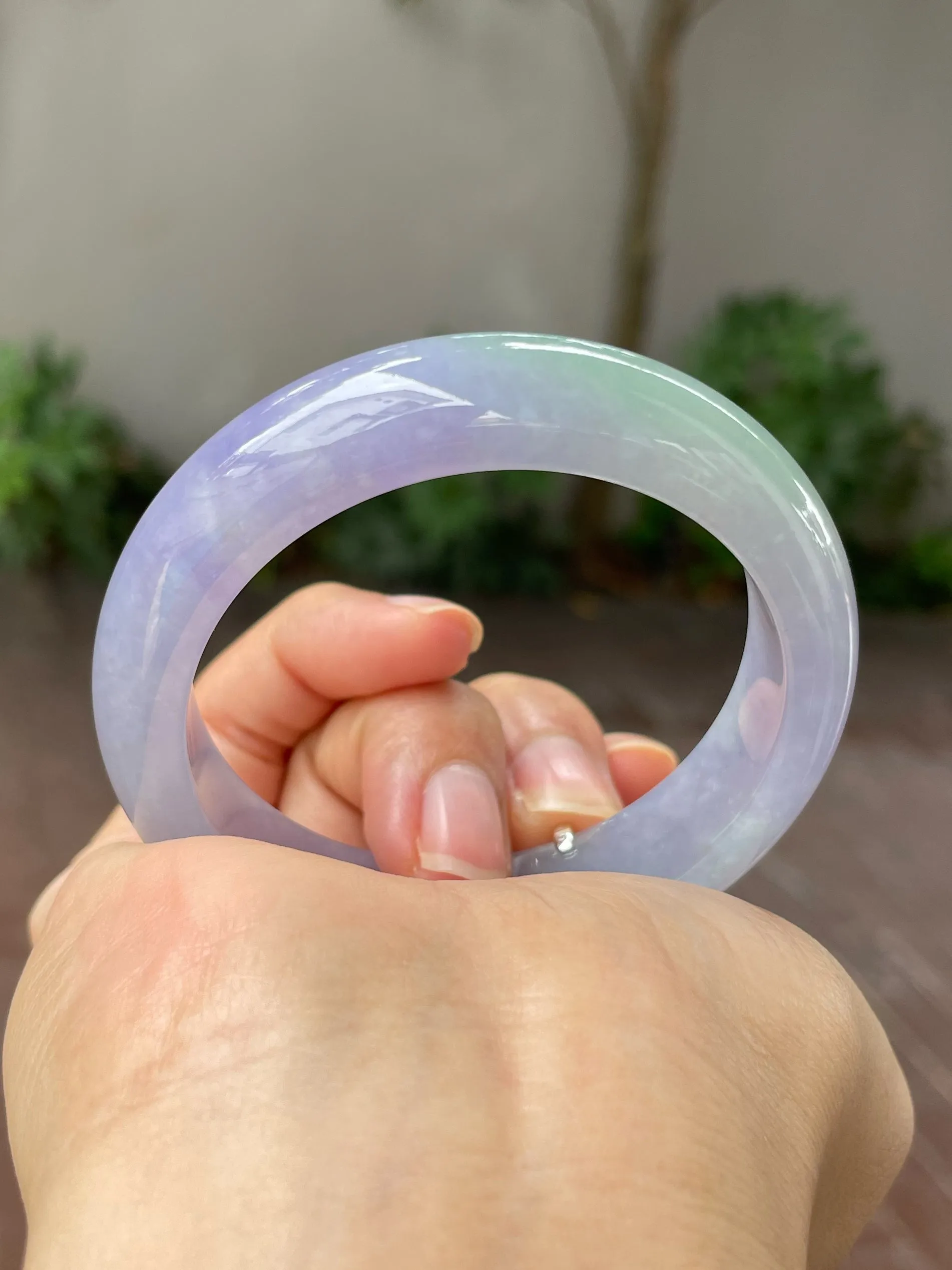 Lavender with Green Jade Bangle | 54mm (NJBA039)