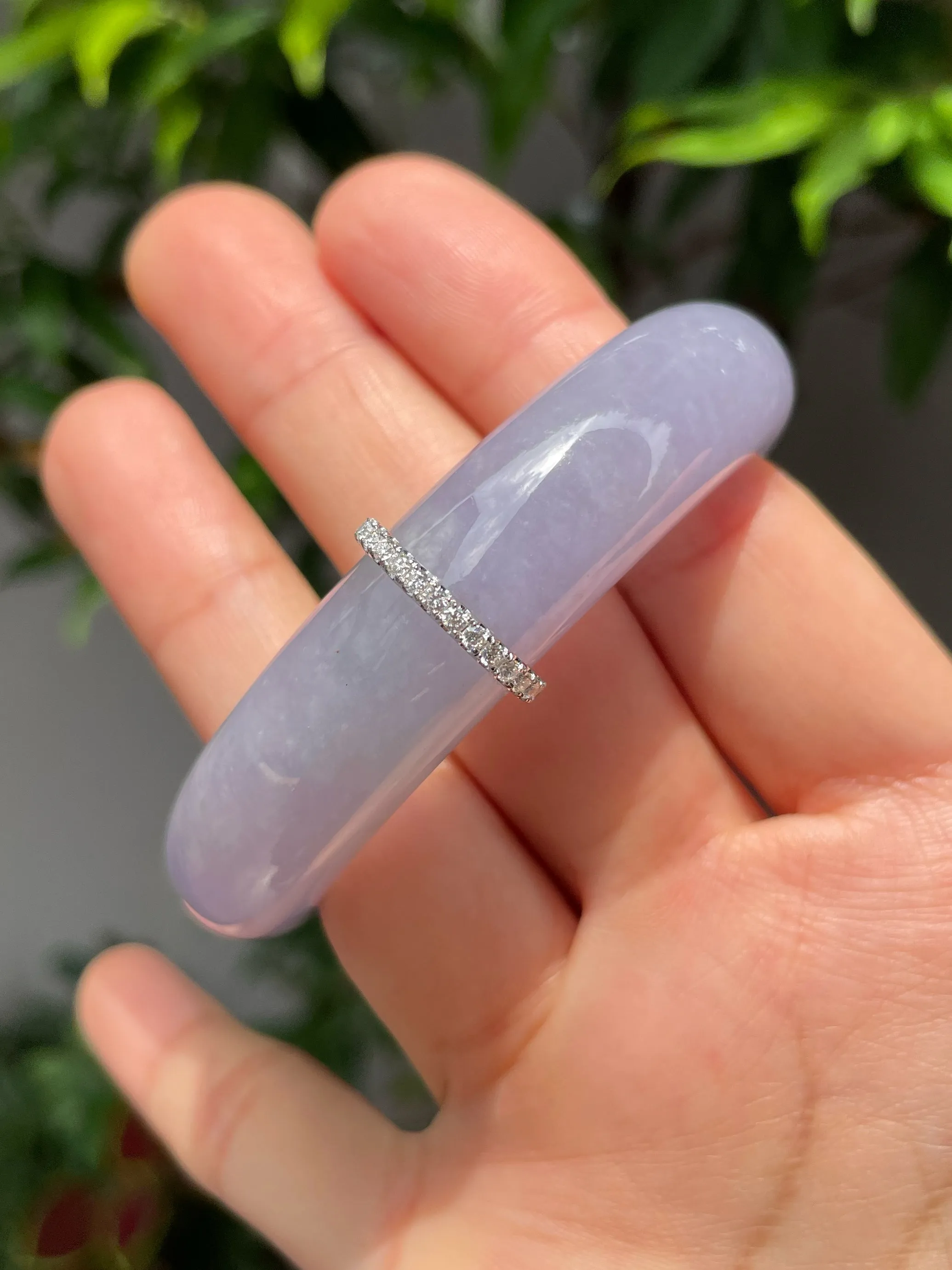 Lavender with Green Jade Bangle | 54mm (NJBA039)