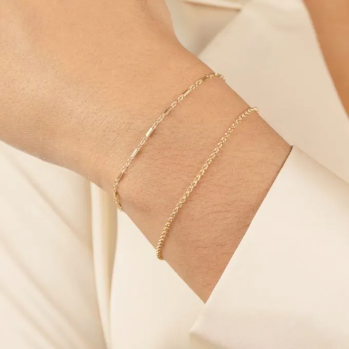Minimal Bracelet Set