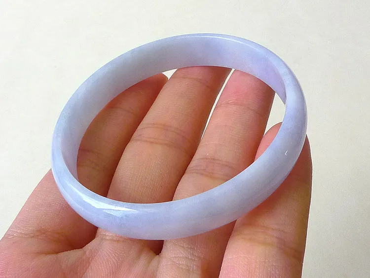 Natural Jade Bangle Jadeite Bangle Internal Diameter 51.5mm BER584