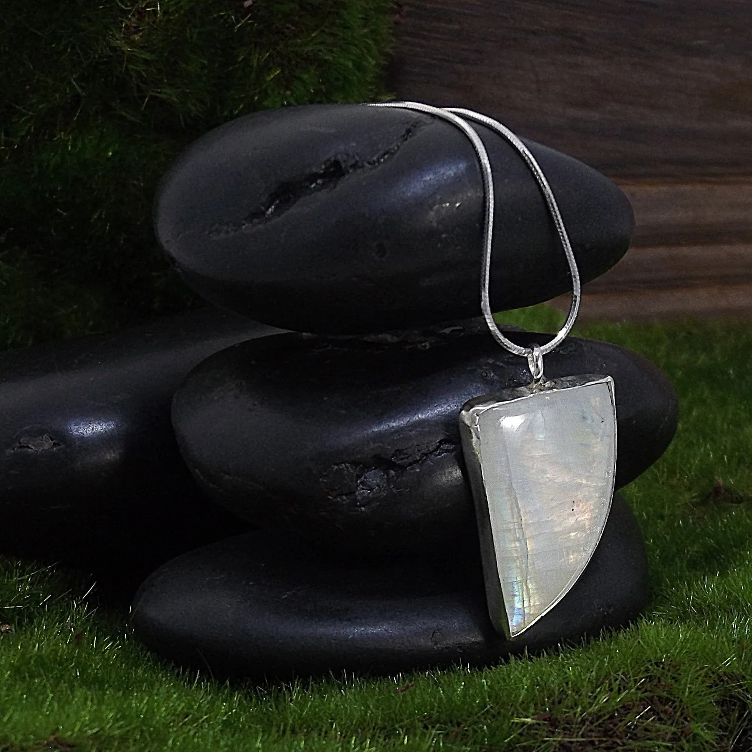Rainbow Moonstone Gemstone Necklace for Serenity